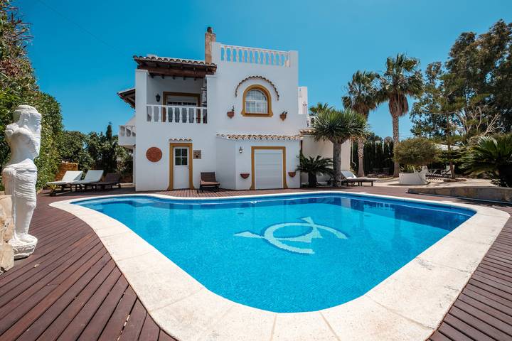 Chalet para 10 personas, con jardín y jacuzzi en Ibiza - 3