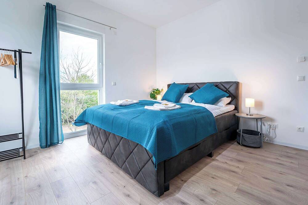 Ganze Wohnung, Lit Living: Luxus | Box Spring | Parking in Altenstadt, Wetterau