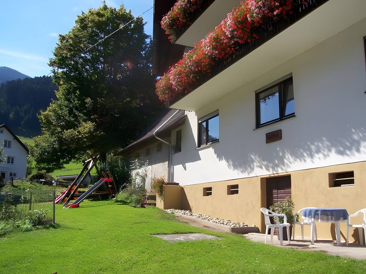 Quarto 'Nº 4' com Terraço Partilhado, Jardim Partilhado e Wi-Fi in Simonswald, Floresta Negra do Sul