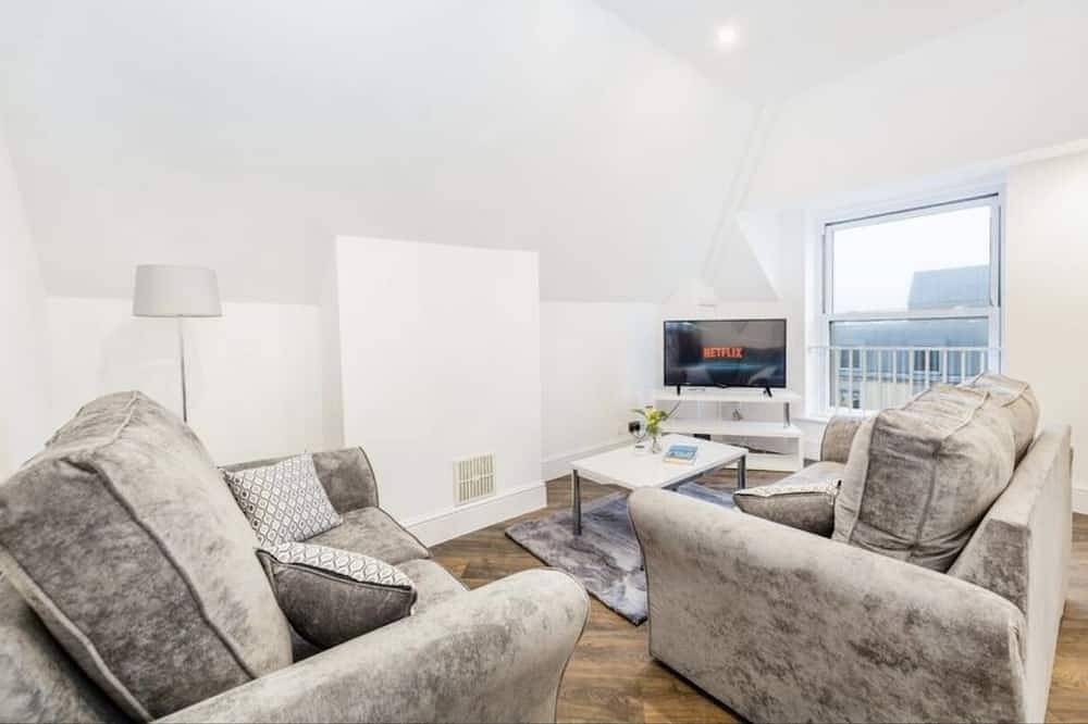Apartamento entero, Your Gateway to Comfort: Relocators & Contractors' Haven Near the Airport in Stockport, Gran Mánchester