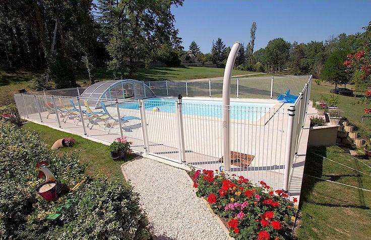 Chambre d’hôte pour 3 personnes, avec jardin et piscine dans le Lot - 3
