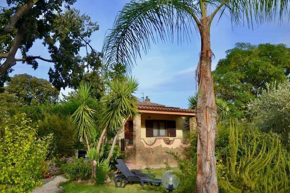 Villa Pelau - Holiday Home in Jerzu, Barbagia