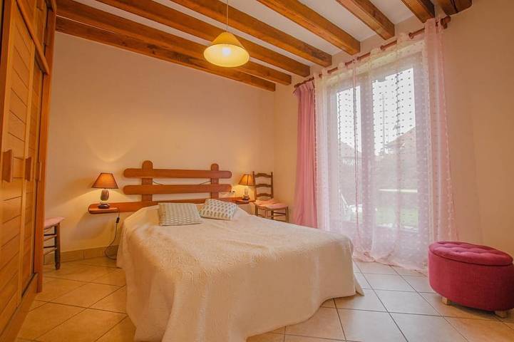 Location de vacances pour 2 personnes, avec jardin dans Lac d'Orient - 2