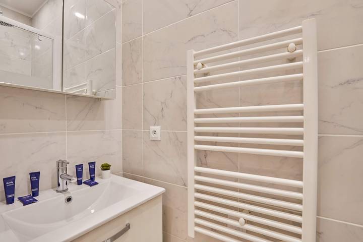 Appartement entier, Modern Suite with Patio Boulogne-Billancourt in Boulogne-Billancourt, Hauts-de-Seine