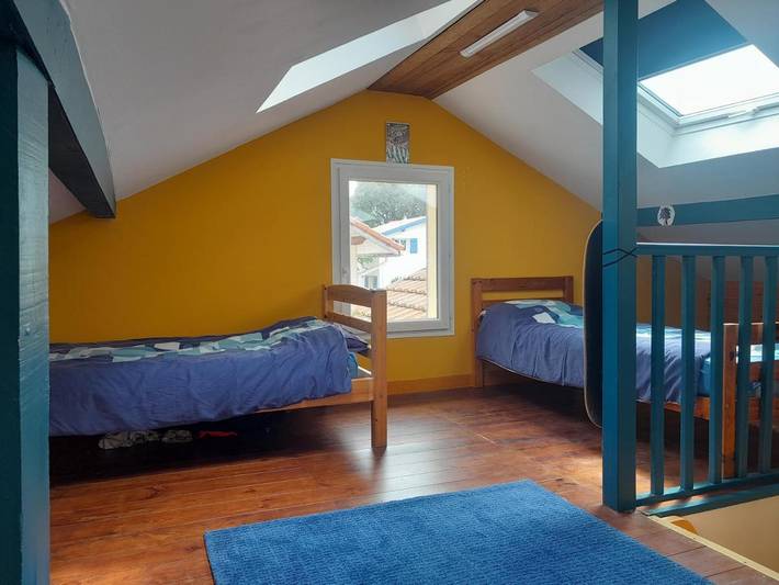 Auberge pour 3 personnes, avec jardin
