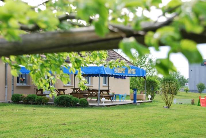 Hôtel pour 3 personnes, avec jardin et terrasse dans Beaurepaire-en-Bresse - 4