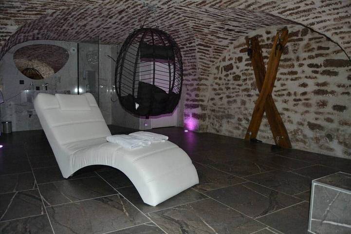 Ganze Wohnung, \"La Reine d'Orel\" Accommodation in Butte-Grette, Besançon