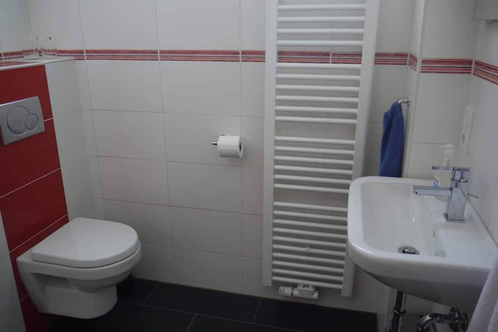 Dreibettzimmer - Neckar-Koje in Neckarsulm, Kurpfalz