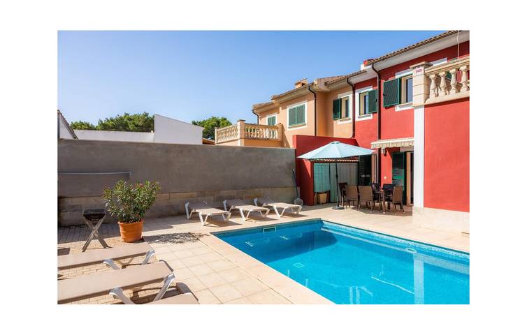 Gemütliches Apartment mit Terrasse, Pool und Grill in Strandnähe in Tolleric, Llucmajor