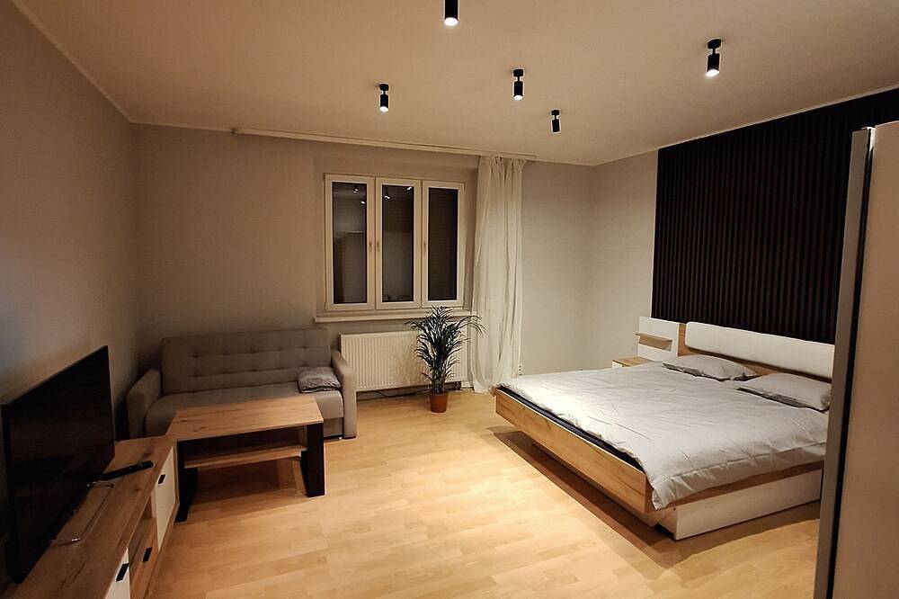 Ganze Wohnung, Cozy 1-bedroom apartment in charming Chorzów close to Katowice city centre in Chorzów, Schlesien