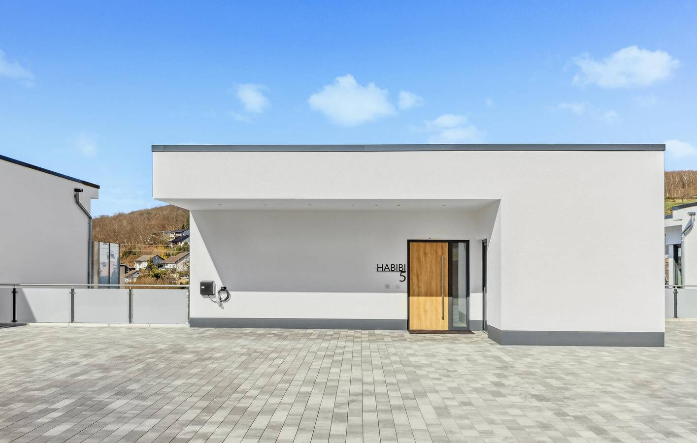 Gemütliche Wohnung mit Terrasse und Parkplatz, 2,5km nach Grünebach in Kirchen (Sieg), Altenkirchen & Umgebung