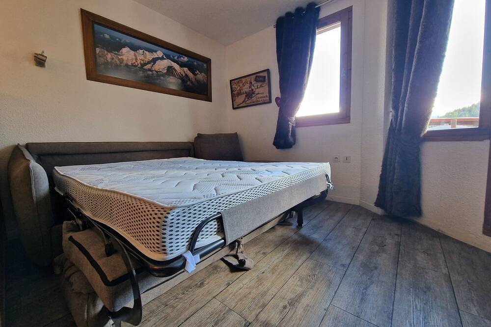 Entire apartment, Courchevel / La Tania -Beautiful 3-room ski apartment at the foot of the slopes + Garage-(6 pers) in La Tania, La Perrière