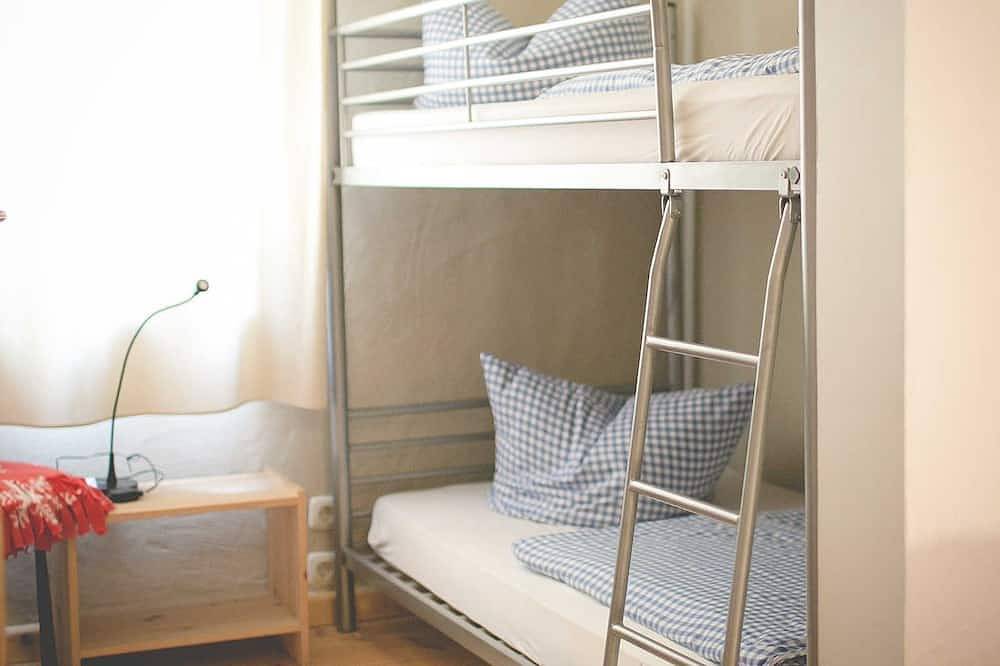 Shared room - Forsthaus Leiner Berg in Dessau, Dessau-Wörlitz Gartenreich