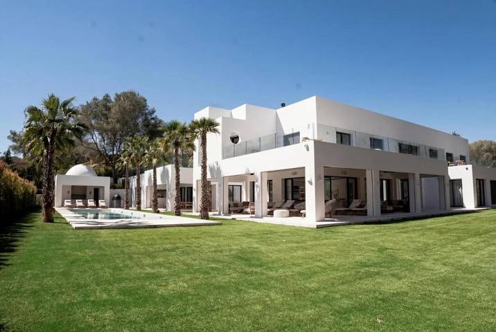 Casa rural para 16 personas, con Balcón y Terraza además de Piscina y Sauna en Sotogrande - 2