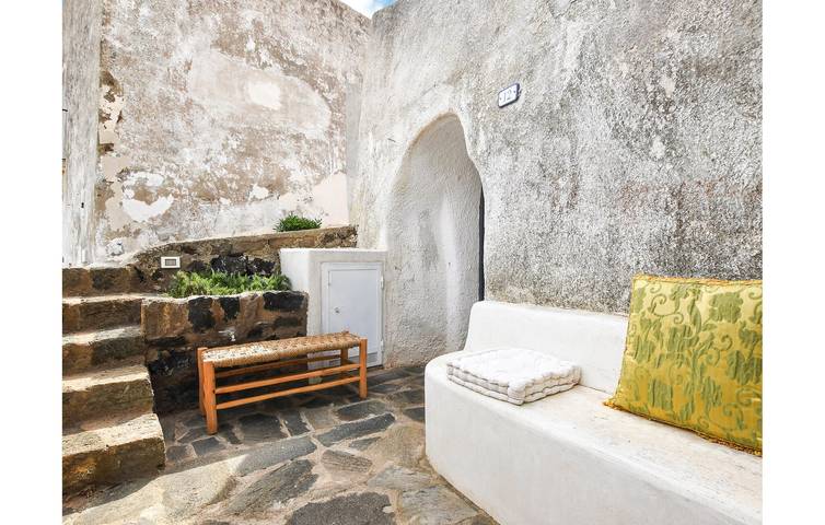 Location de vacances pour 7 personnes, avec jardin dans Pantelleria - 2