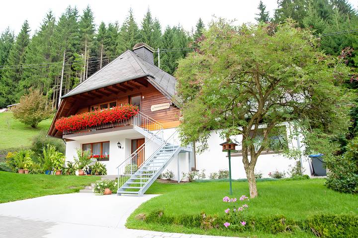 Ferienhaus für 6 Personen, mit Garten in Hinterzarten
