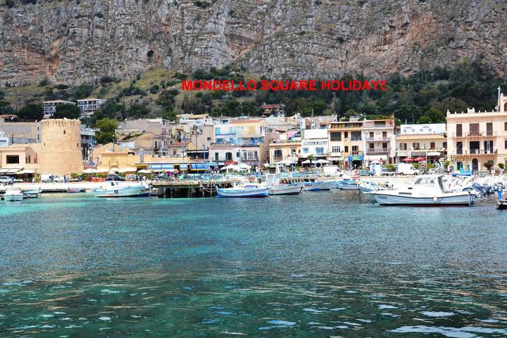 Ferienwohnung für 7 Personen, mit Balkon in Mondello