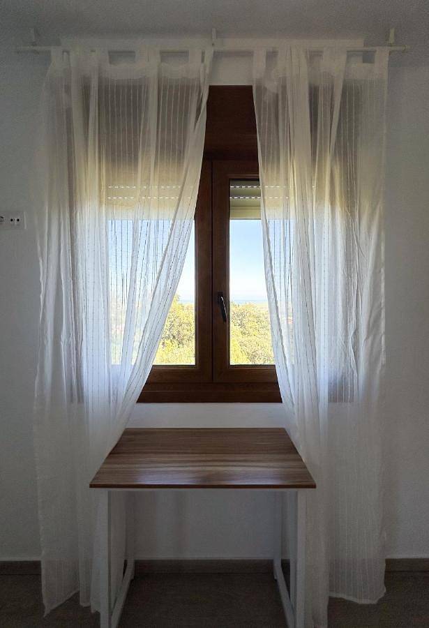 Gîte pour 3 personnes, avec vue et jardin, animaux acceptés dans Cóbreces - 2