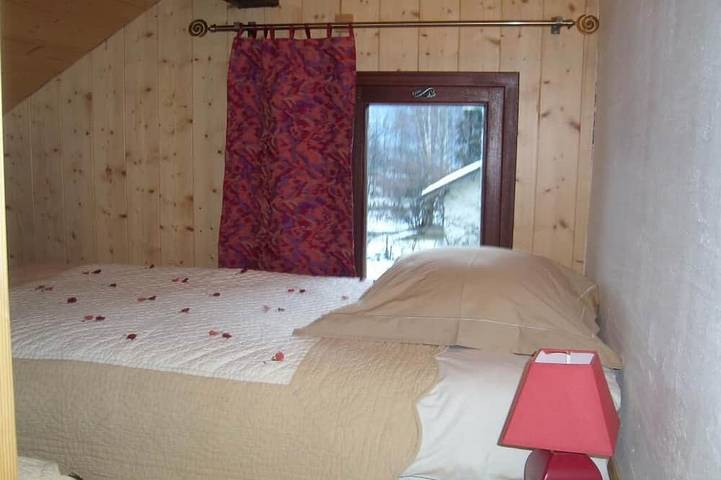 Location de vacances pour 4 personnes, avec terrasse et jardin à Verrens-Arvey - 2