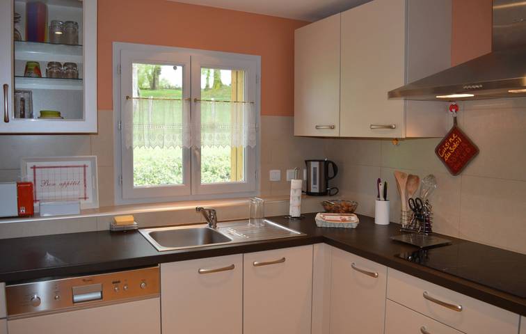 Gîte pour 4 personnes, avec jardin et terrasse dans Parc Naturel Régional des Causses du Quercy - 4