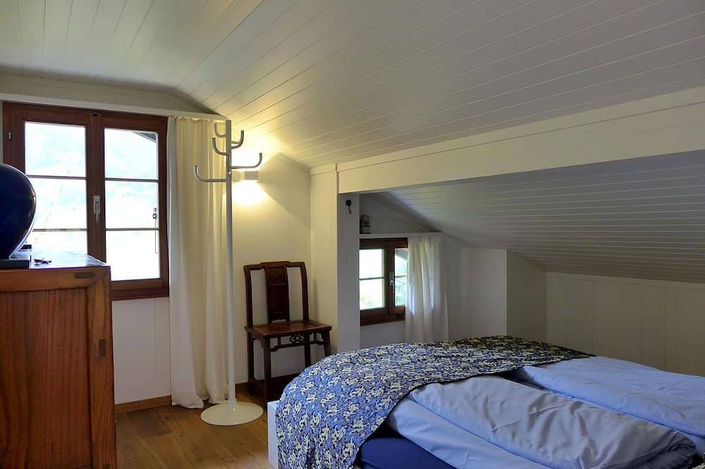 Magnifique maison de vacances privée avec Wifi, Tv, terrasse, animaux admis et vue panoramique in Schwendi b. Grindelwald, Grindelwald