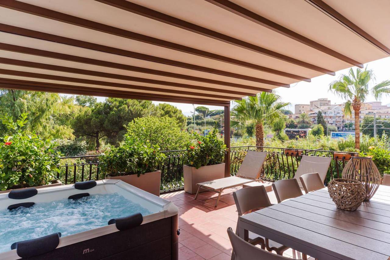 Villa Domina by Letstay in Schisò, Giardini-Naxos