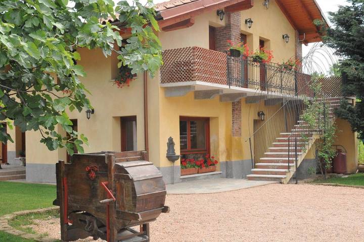 Casa vacanza per 3 persone, con Terrazza e Giardino nonché Piscina a Cisliano