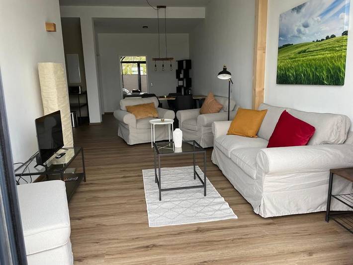 Ferienwohnung für 4 Personen, mit Sauna und Ausblick sowie Garten in Ahrensbök - 2