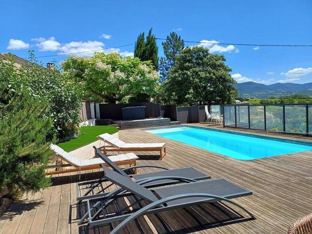 Gîte für 6 Personen mit Pool in Vinsobres, Nyons und Umgebung
