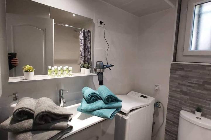 Entire apartment, Studio Villa Nui Gh in Cuers, Mediterranean Coast (France)