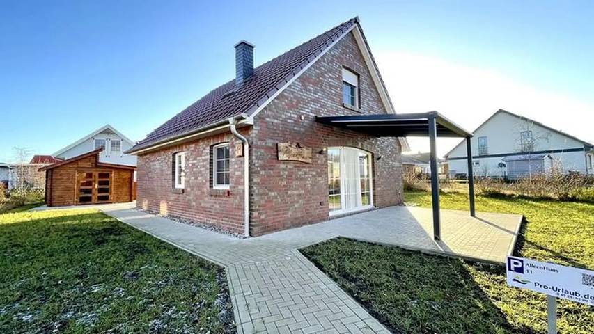 Ferienhaus mit Meerblick für 8 Personen, mit Garten