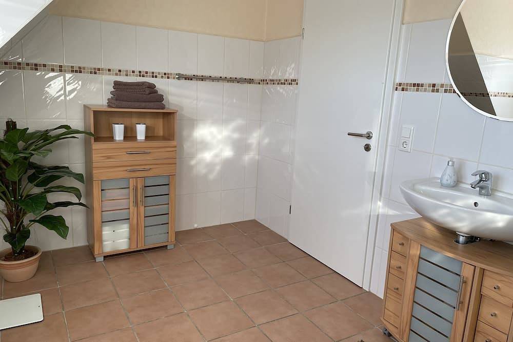 Ganze Wohnung, Helle Ferienwohnung (59qm) für 2 Personen in Bad Sassendorf, Kreis Soest