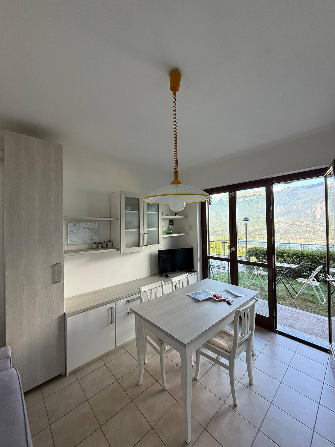 Ganze Wohnung, La Quiete 30 Lake view Apartment in Pieve, Tremosine