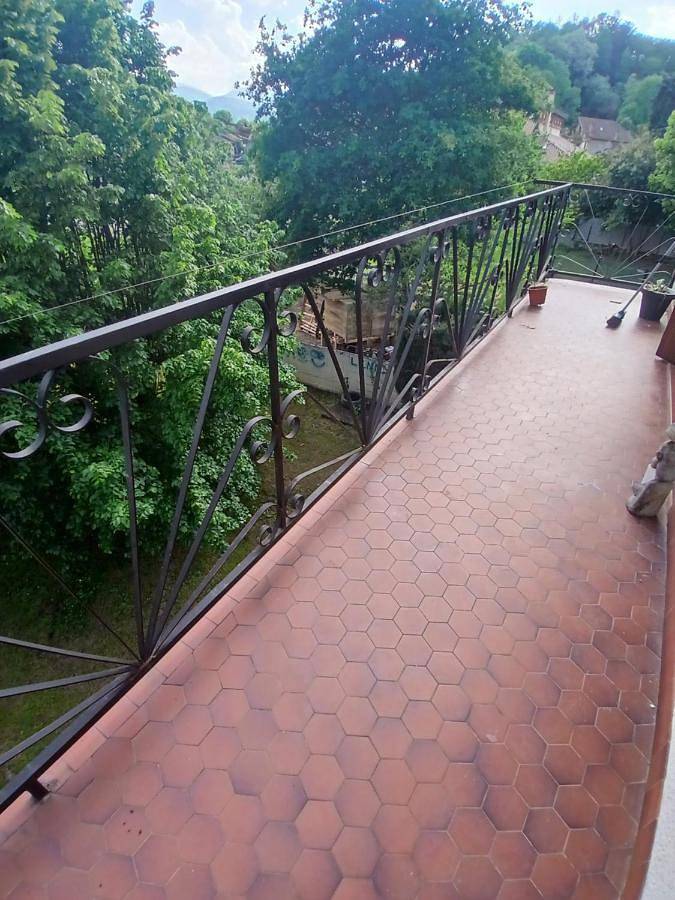 Location de vacances pour 13 personnes, avec balcon à Saint-Laurent-de-Neste