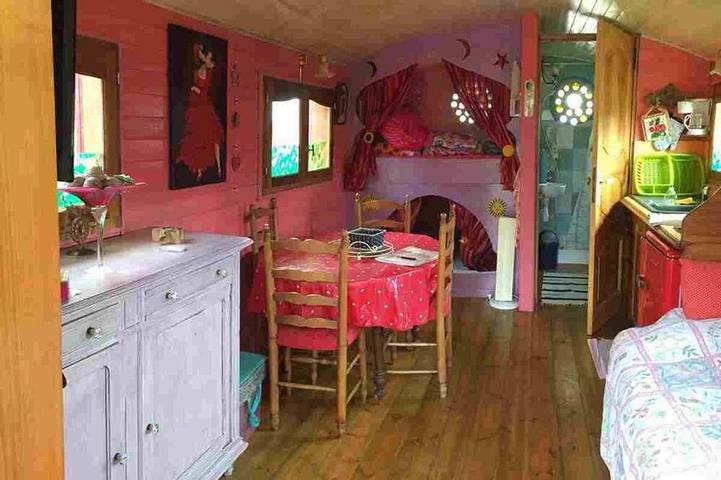 Gîte pour 5 personnes, avec jacuzzi ainsi que piscine et jardin, animaux acceptés à Penne-d'Agenais - 3