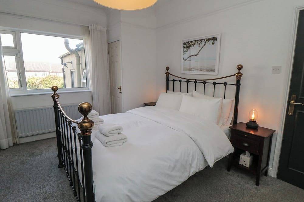 Top-Notch Flat, pet friendly in Saltburn-By-The-Sea in Saltburn by the Sea, Redcar and Cleveland