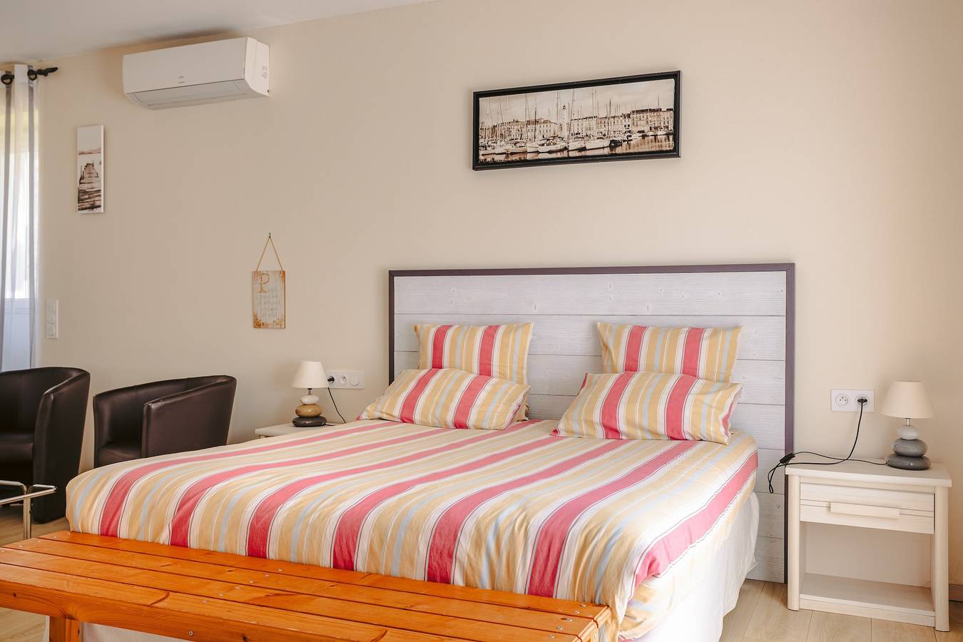 Chambre d’hôtes - La Rochelle in Virson, Région de Rochefort