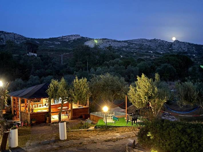 Maison d’hôte pour 2 personnes, avec jardin et vue, animaux acceptés à Arzachena - 4