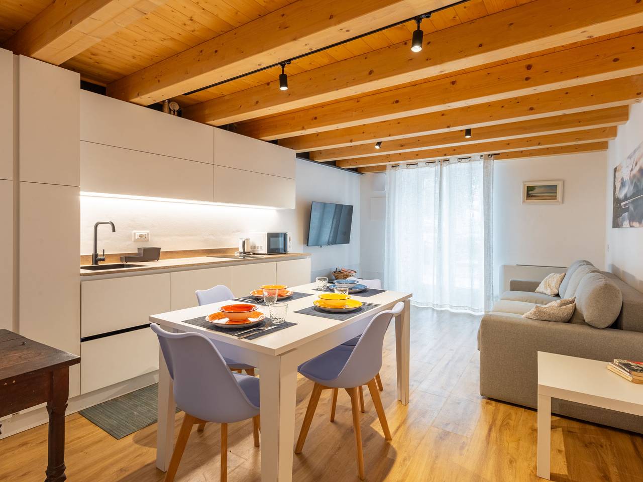 Appartement entier, L'Isola in Brenzone, Montagnes autour du lac de Garde