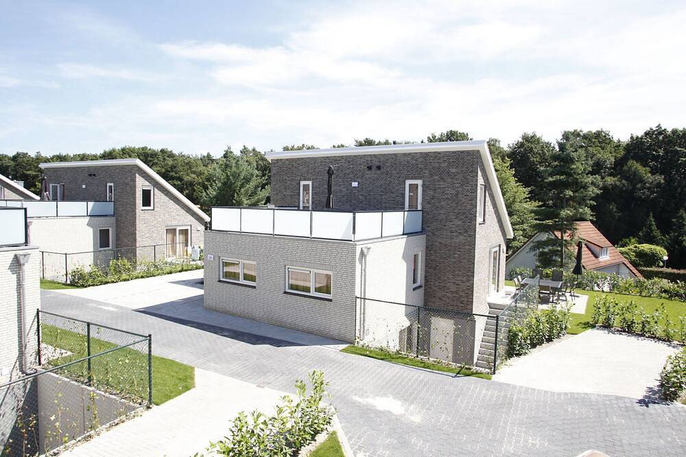 Villa in Arcen mit Pool und Wellness in Nationalpark De Maasduinen