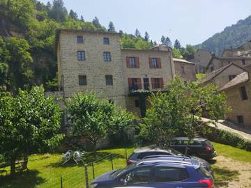 Maison De Vacances pour 10 Personnes dans Sainte-Enimie, Gorges du Tarn, Photo 1