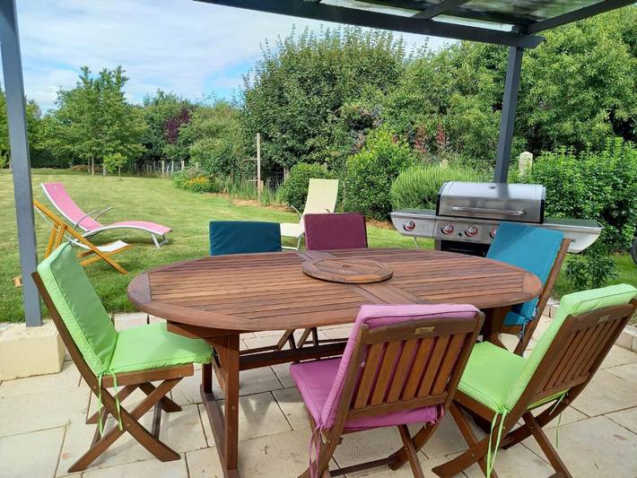 **Charmantes Landhaus in Berry - 10 min zum Parc de la Haute-Touche, 4 Betten, Spa-Verfügbarkeit** in Cléré-du-Bois, Châteauroux und Umgebung