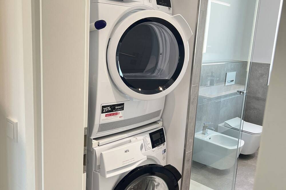 Ganze Wohnung, Stylisches 1-Zi-Apt in Herzogenaurach, Franken