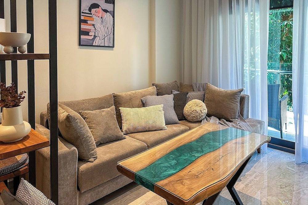 Entire apartment, Apartment 1+1 Qoople Legend С12 100 meters from the sea in Alanya, Antalya Province