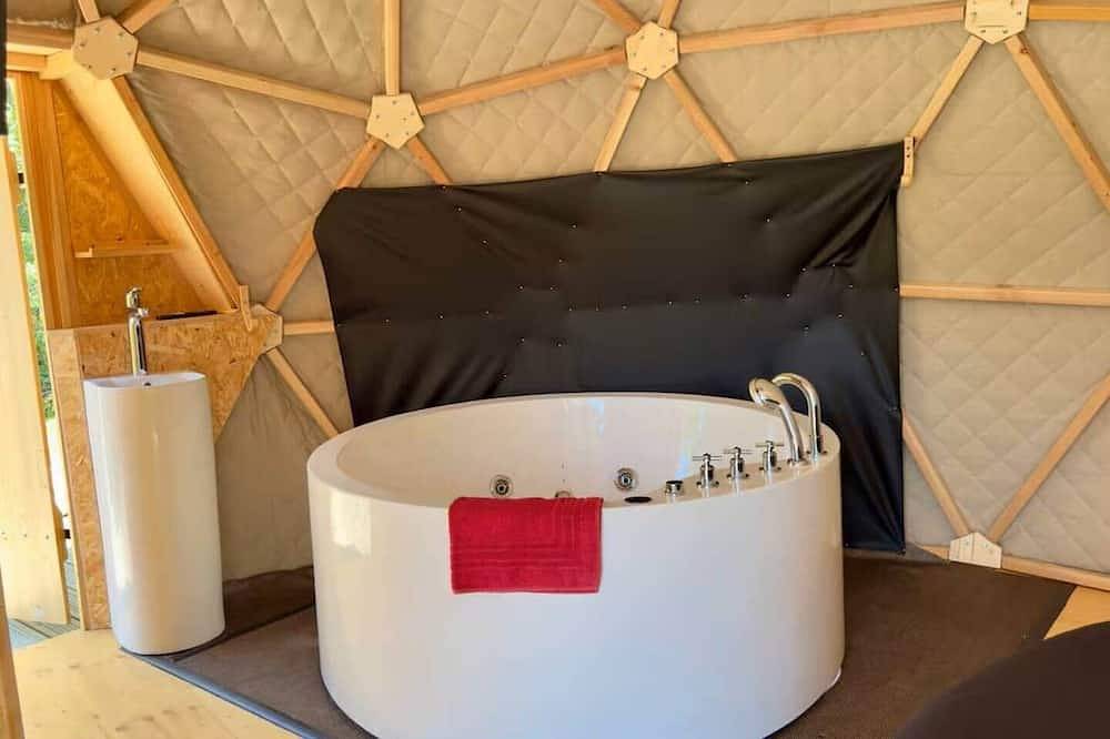 Heated Dome & Balneotherapy in L'Escarène, Nice region