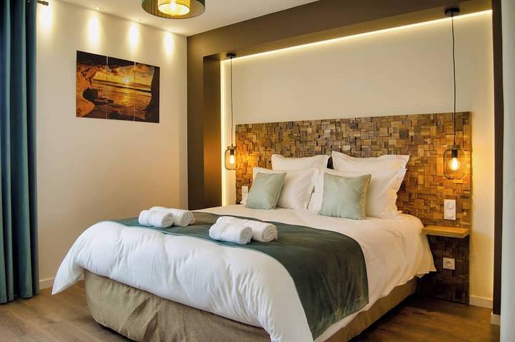 Location de vacances pour 6 personnes, avec jardin ainsi que sauna et jacuzzi, animaux acceptés à Tréméloir - 2