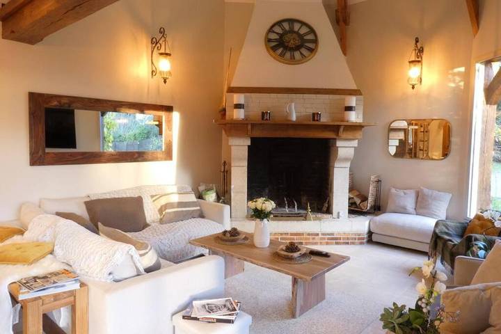 Location de vacances pour 10 personnes, avec vue et jardin à Bonneville-sur-Touques - 3