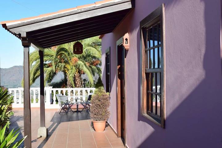 Casa rural para 5 personas, con Balcón y Terraza además de Jardín y Vistas en El Paso - 2