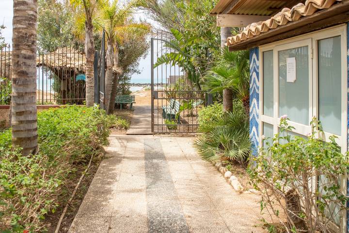 Casa sulla spiaggia per 4 persone, con Giardino