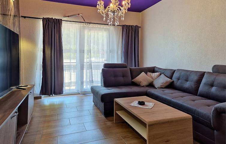 Ferienwohnung für 7 Personen, mit Terrasse in Obrovac - 3